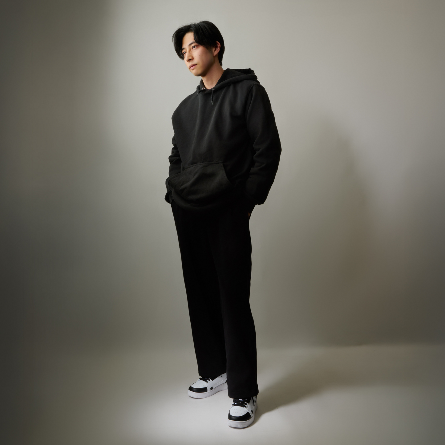 Gaku スニーカー ブラック